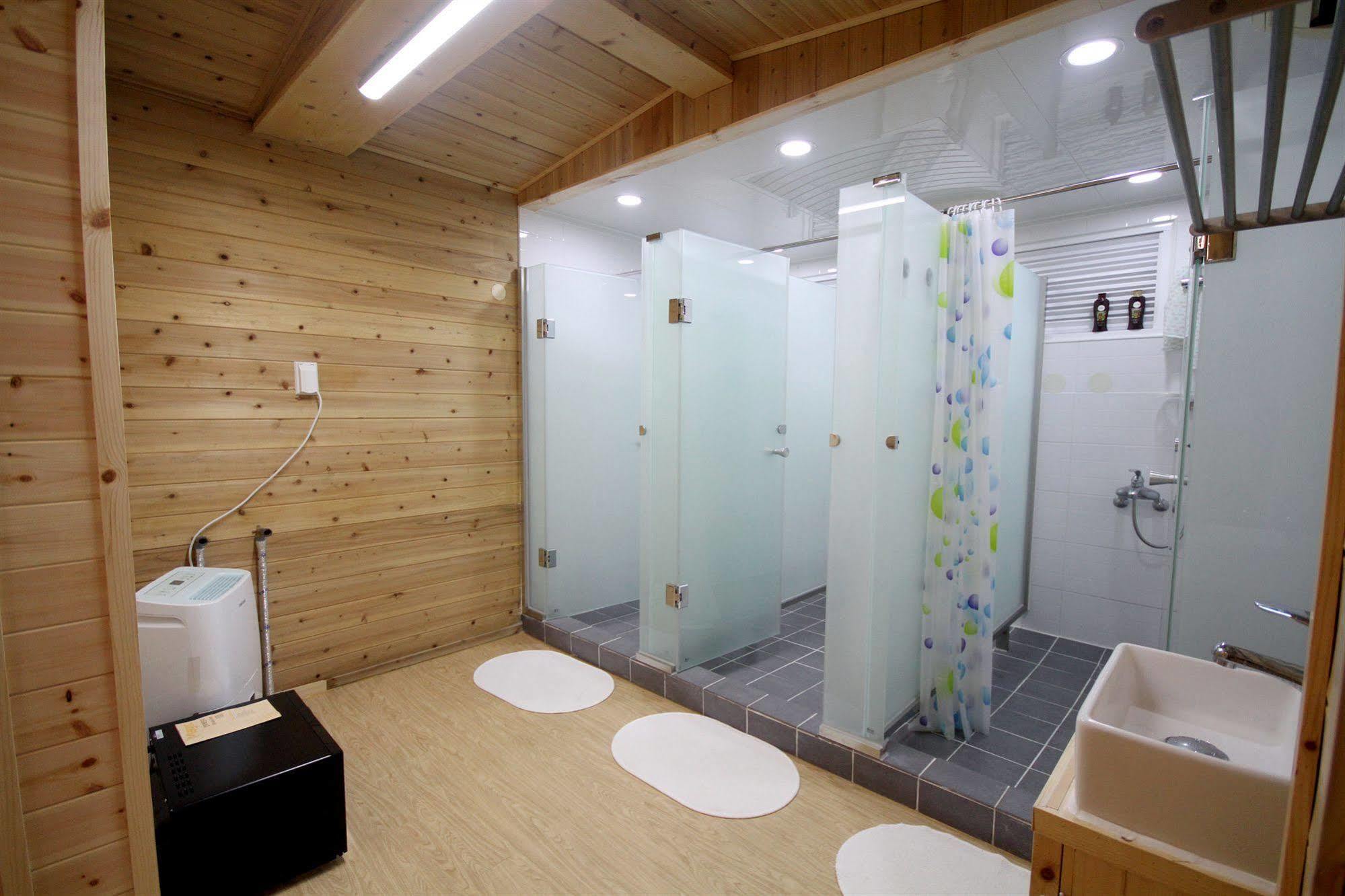 Cheongdam Ladies Guesthouse In Seoul Ngoại thất bức ảnh