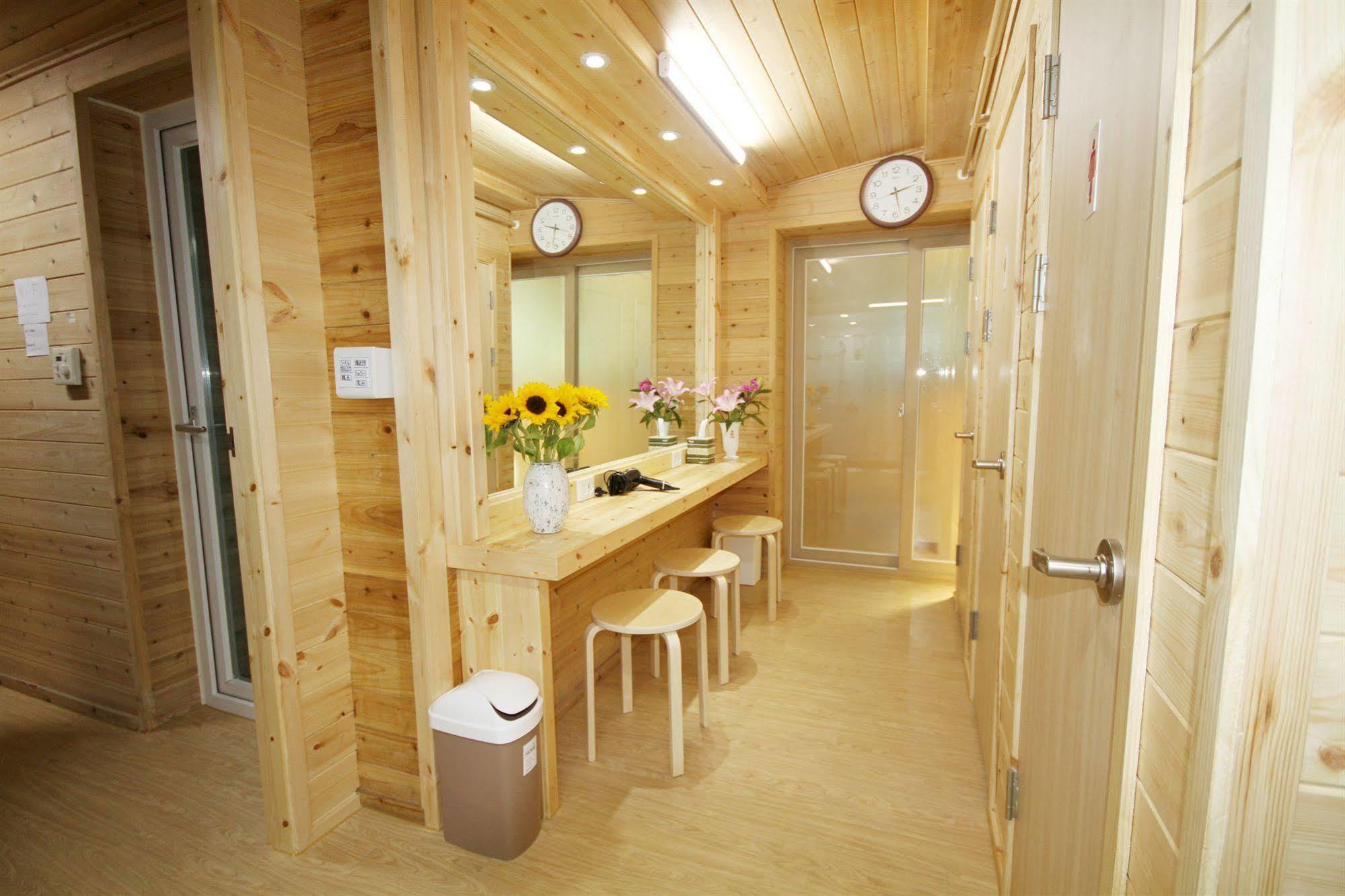 Cheongdam Ladies Guesthouse In Seoul Ngoại thất bức ảnh
